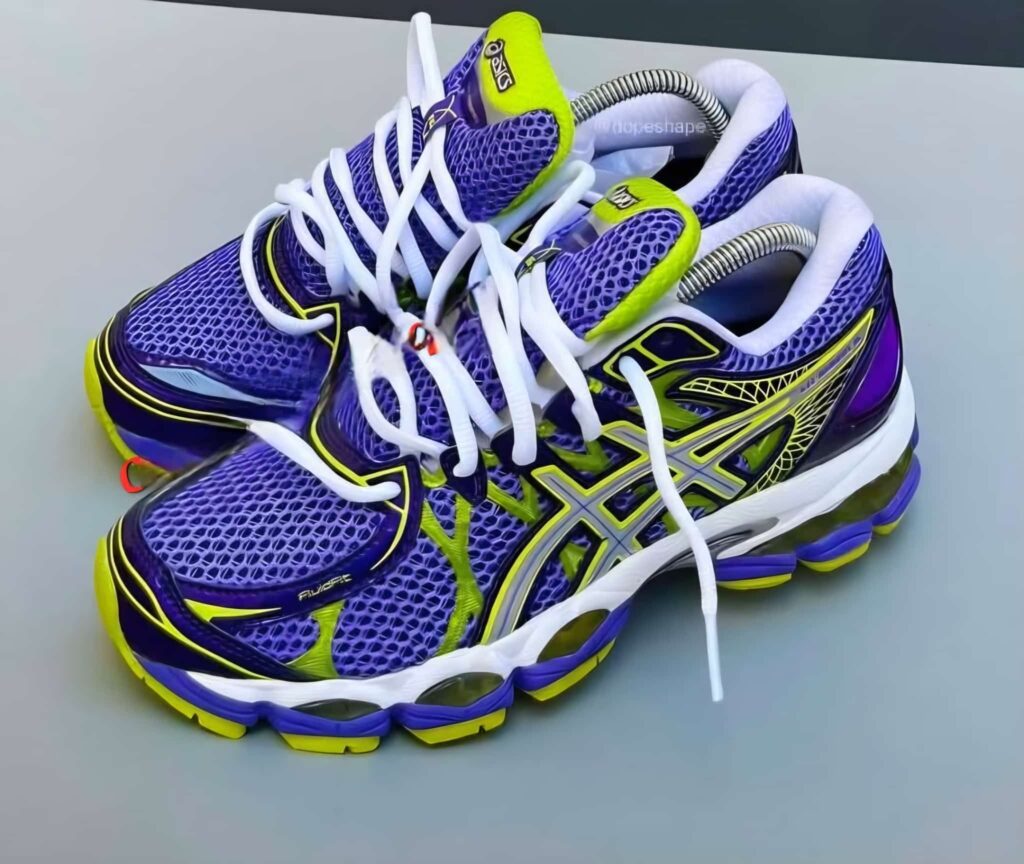 Tenis ASICS morado y verde