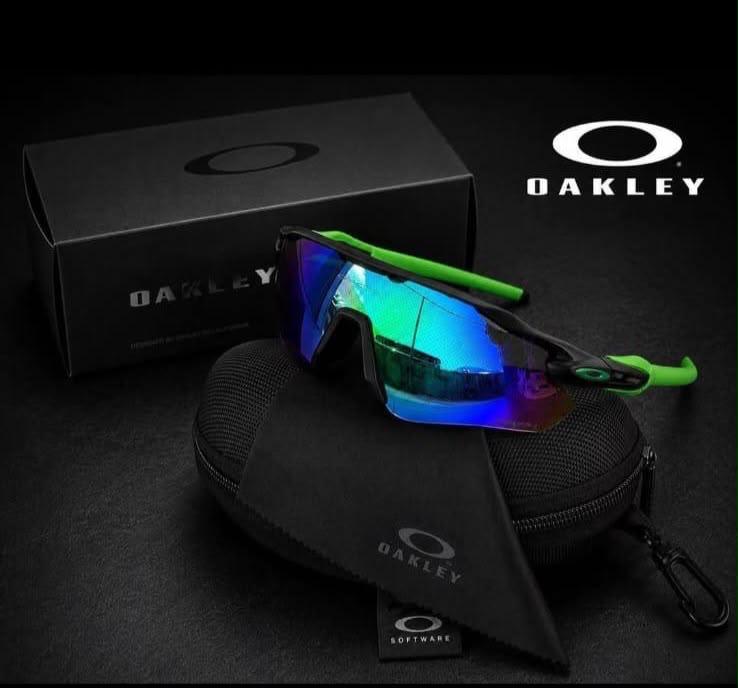 Gafas deportivas Oakley lente azul y verde