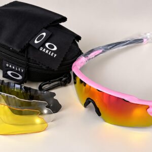 Gafas deportivas Oakley transparente y rosado