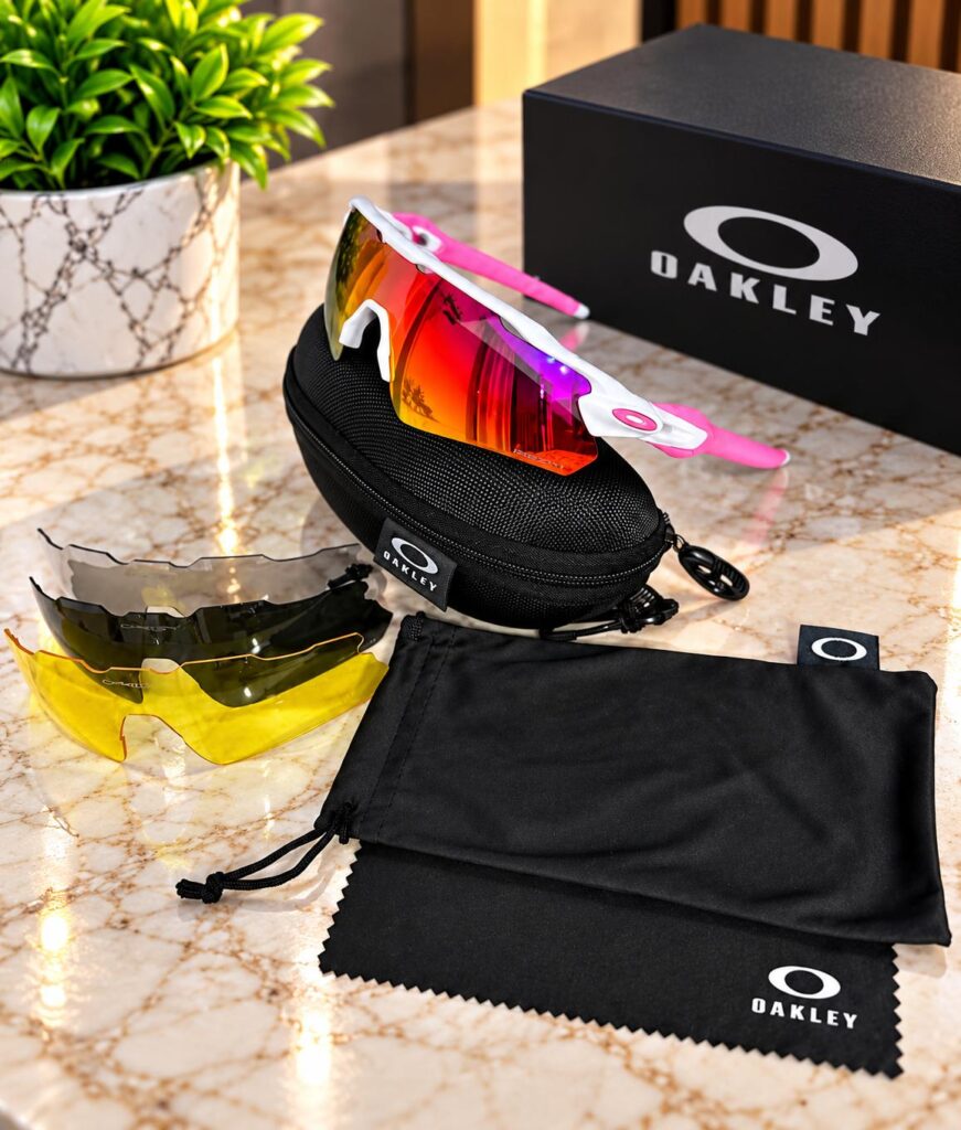 Gafas deportivas Oakley lente rojo y naranja